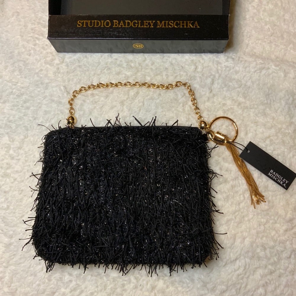 🆕 Badgley Mischka Fringe Bag, Clutch